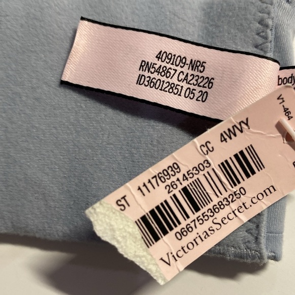 NWT Victorias Secret Bra Size 38DDD Light Blue Incredible Plunge Padded Wireless - Picture 6 of 12